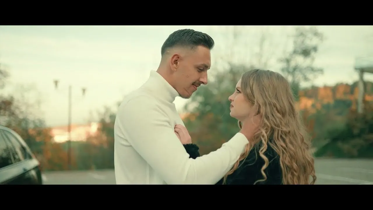 Horea Valentin - Tu esti ca steaua cazatoare (Originala 2022)