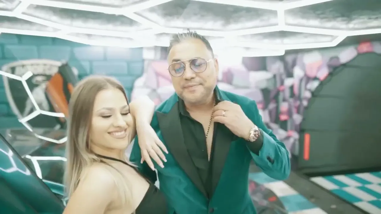 Sorinel Pustiu - Platesc pentru pofta mea