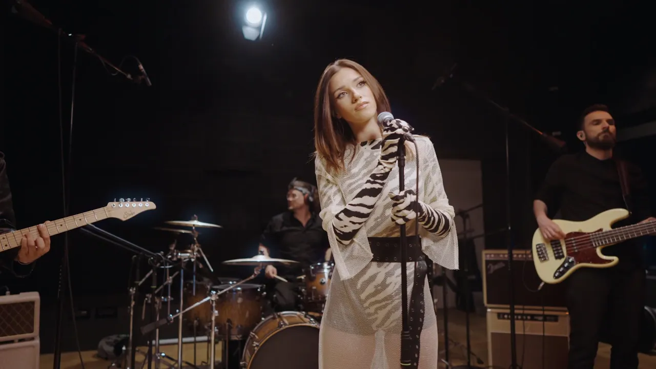 Ioana Ignat - In deriva