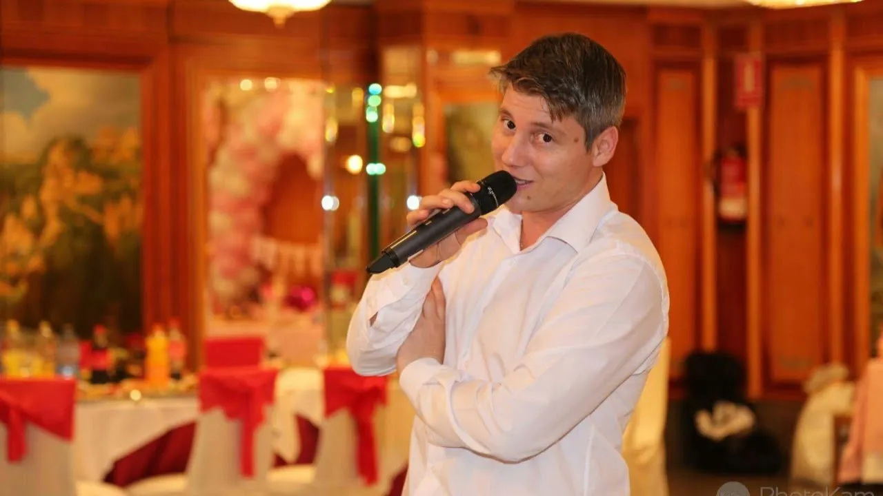 Moldoveneasca 2022 Cele Mai Ascultate Melodii Populare Moldovenesti 2022 MARIUS ANGHELE