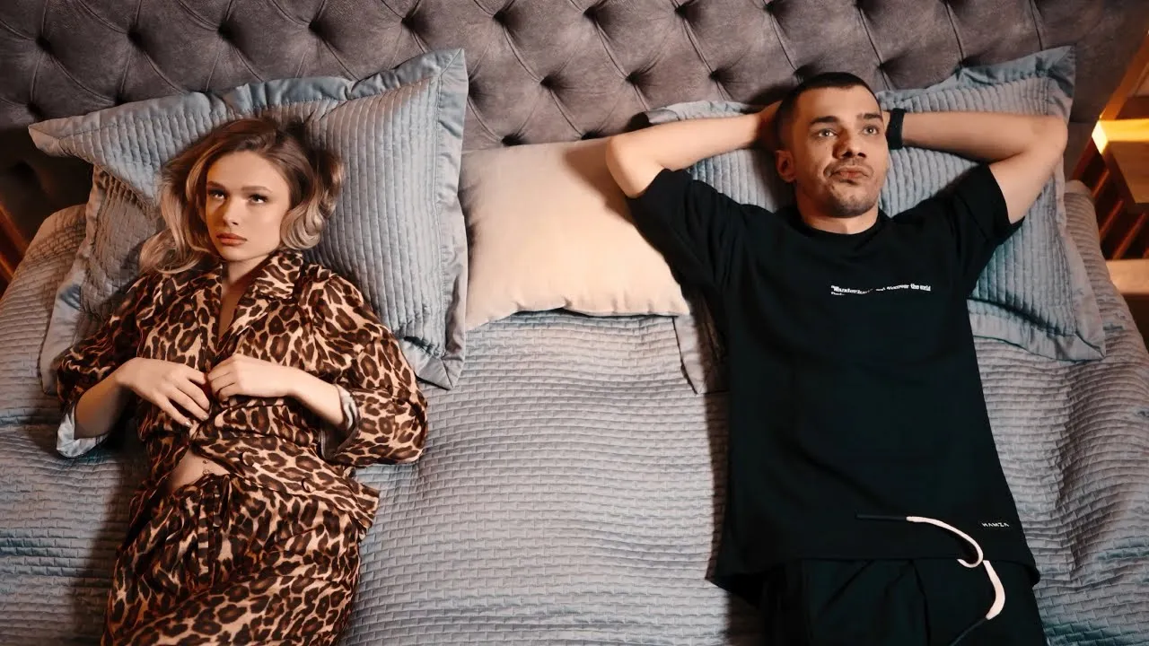 VESCAN x Eva Timush - Colegi de apartament (Original Radio Edit)