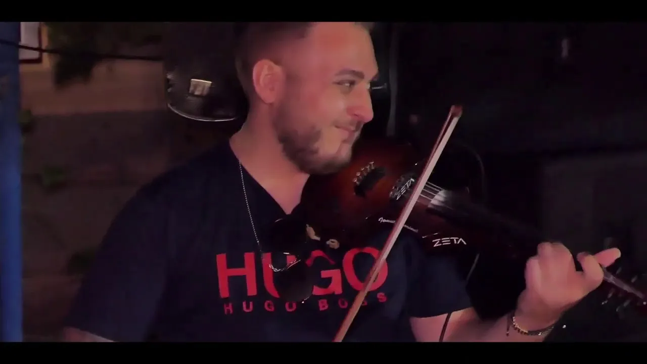 Tzanca Uraganu - Mi a ajuns baiatul mare Jocuri Tiganesti 2020 (Live)