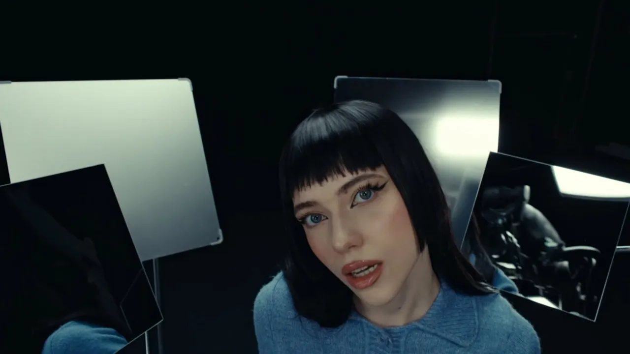 Roxen - Save You (Play & Pretend)