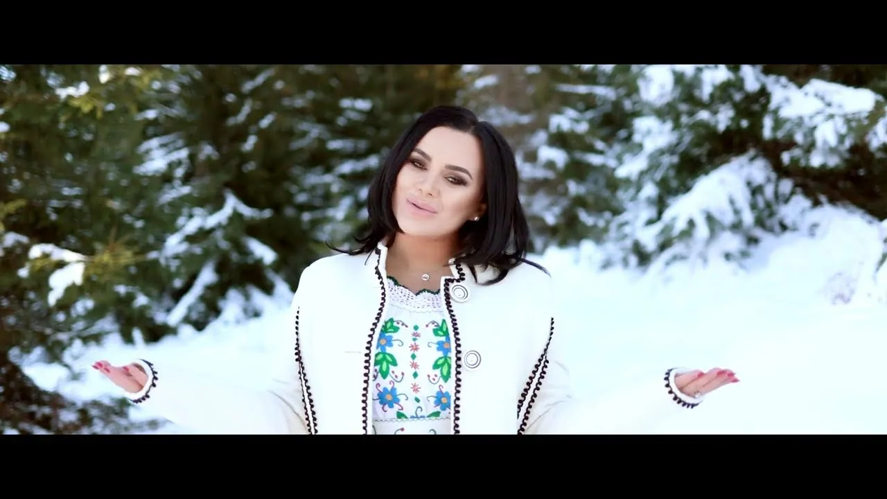 Carmen de la Salciua - Colinde noi COLAJ 2021