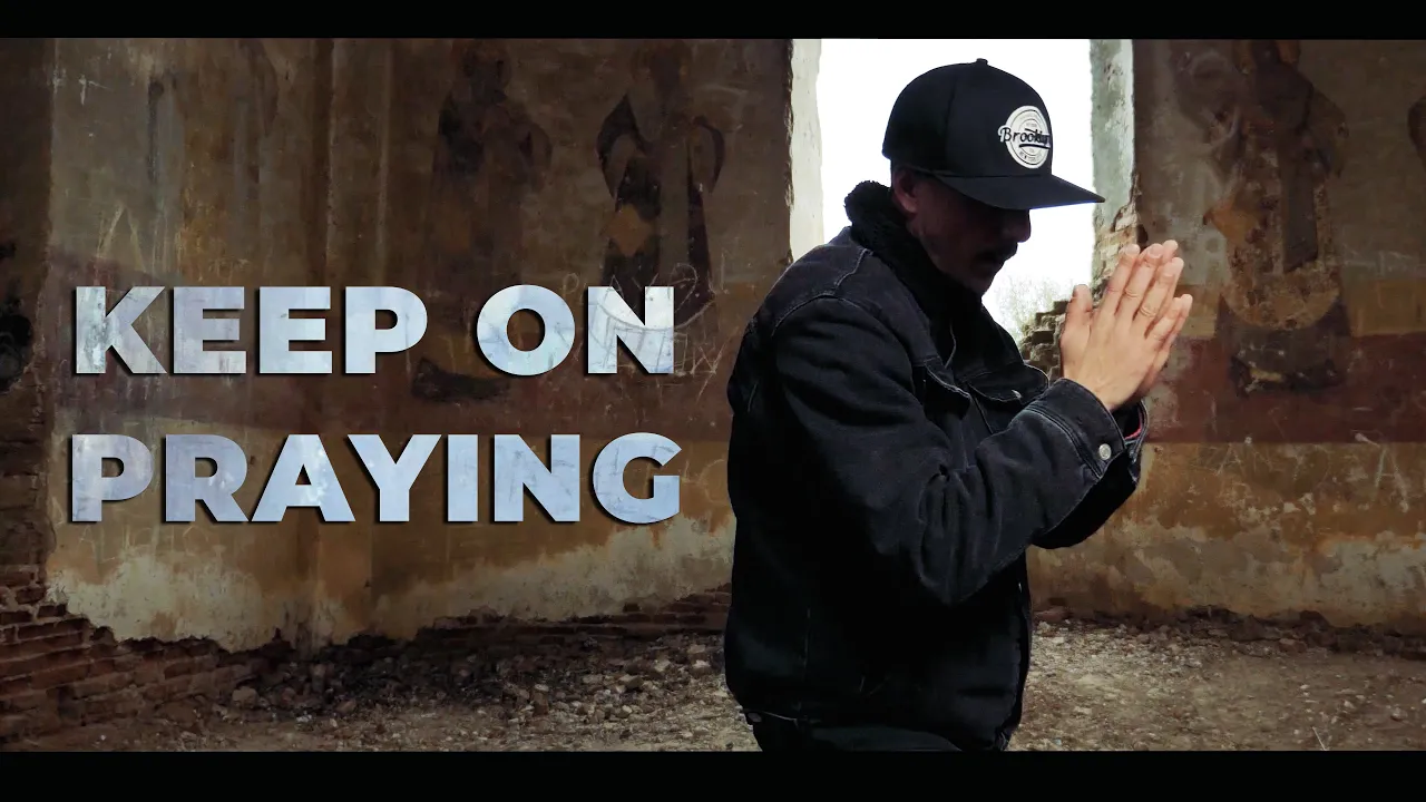 UDDI feat Mike Diamondz - Keep on Praying (Original Radio Edit)