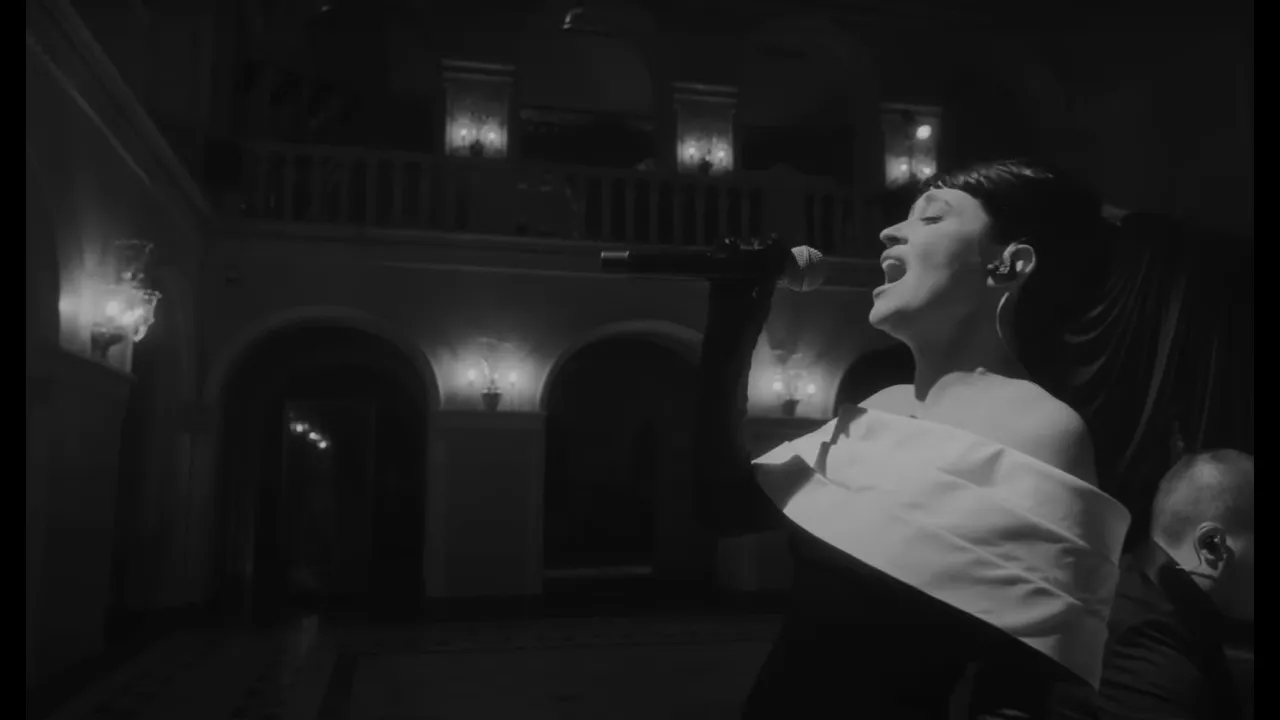 Irina Rimes - Sa nu uiti cat te-am iubit (Live pian)