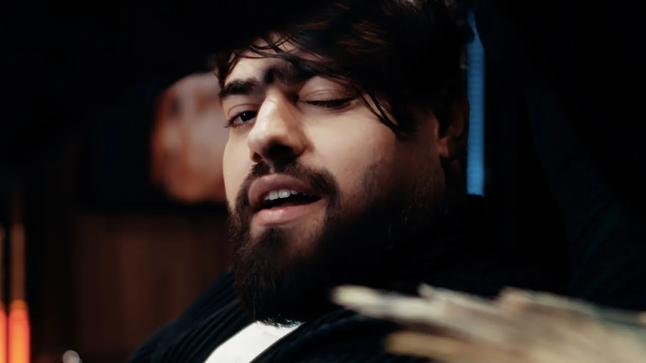 Iuly Neamtu - Cere Bani (Video Original)