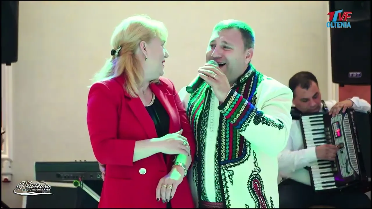 Cornel Cojocaru si Sanda Argint - Frunzulita viorele (LIVE)