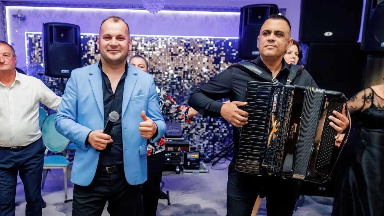 BELEA de HORE - Cristi Manolea - Cele mai ale DRACU HORE de joc - Muzica de petrecere - LIVE 2024