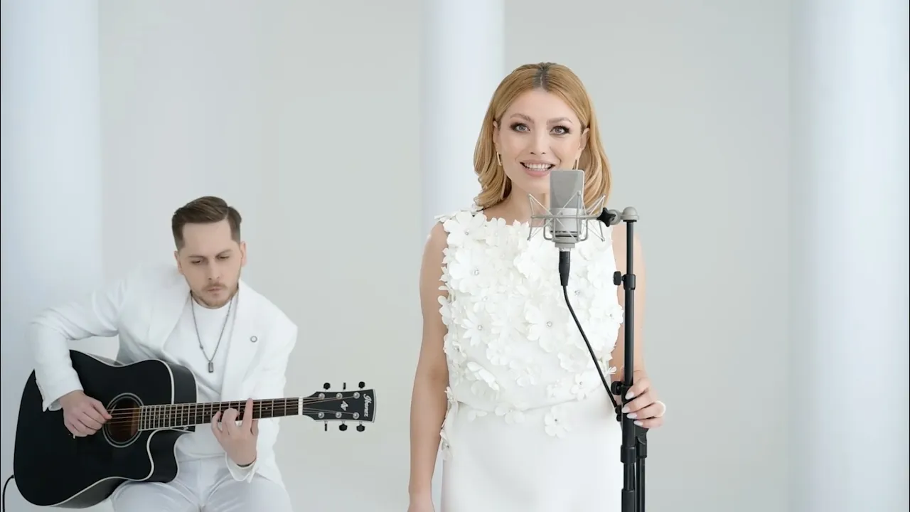 ELENA - Numele tau (Acoustic Version)