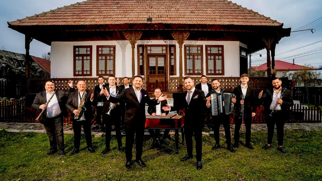 Nicu Paleru x Fratii Sandu - Plang copiii de parinti Of Strainatate