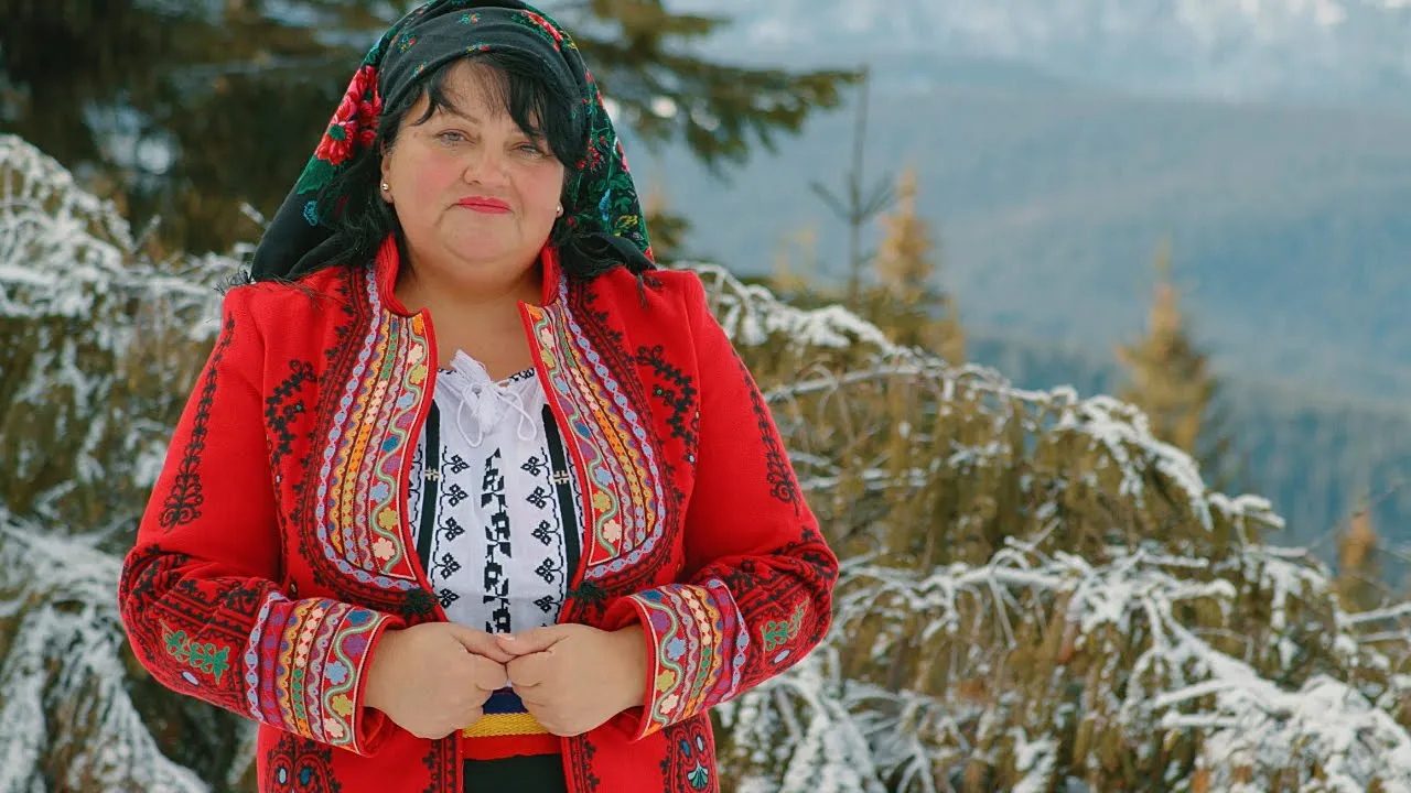 Delia Dragan - Douazeci de veacuri sunt (Colinda 2022)