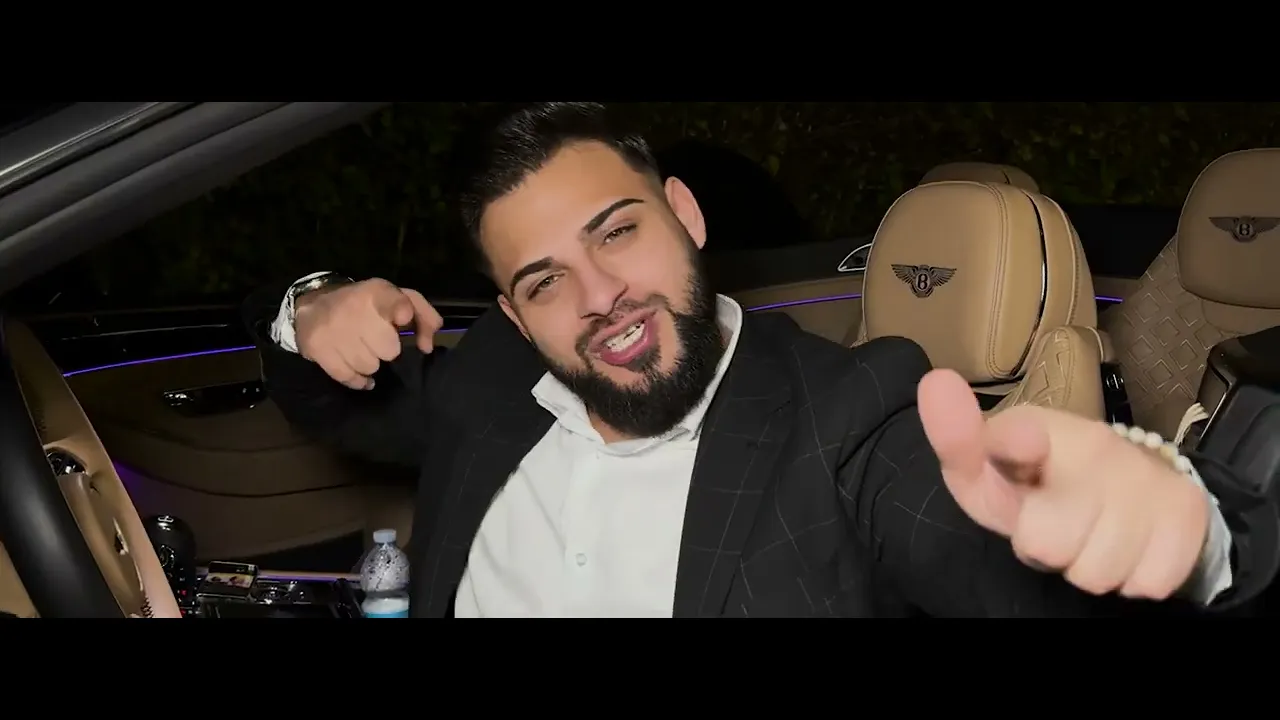 Lele - CAMERA-N MASINA-TI PUN