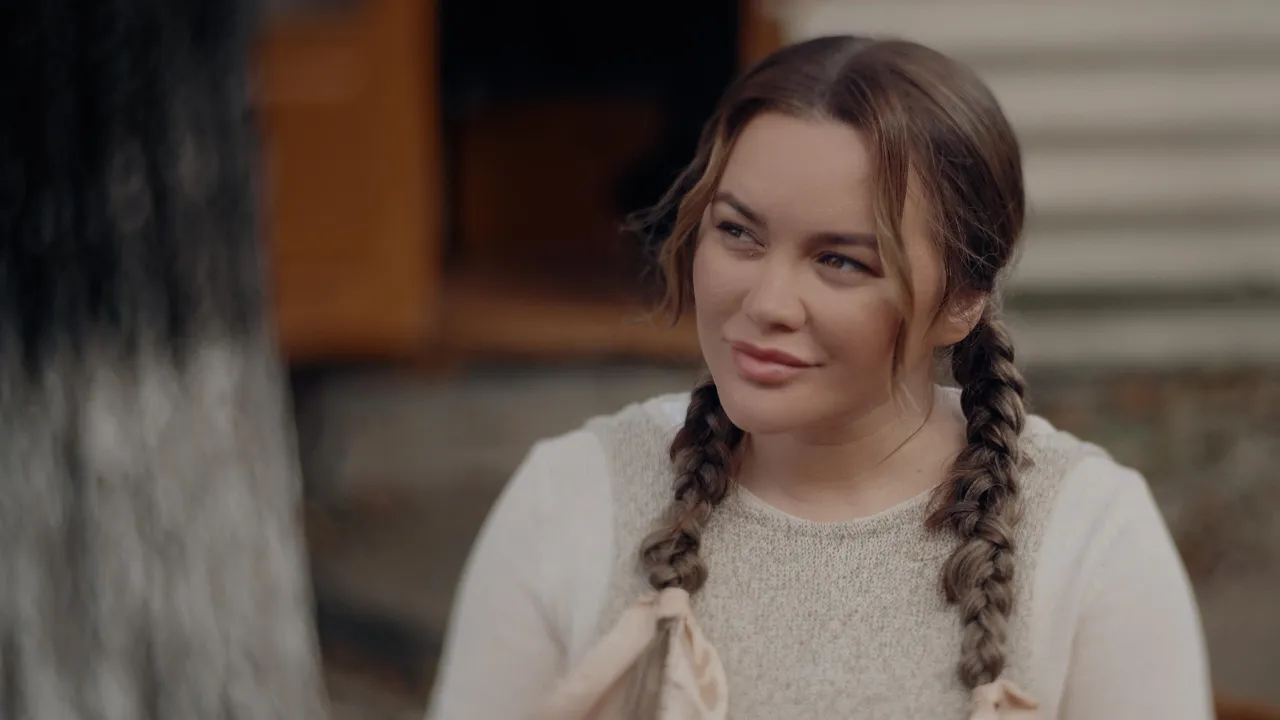 Carmen de la Salciua - Ca pe un ceas m-ai reparat (Video Original)