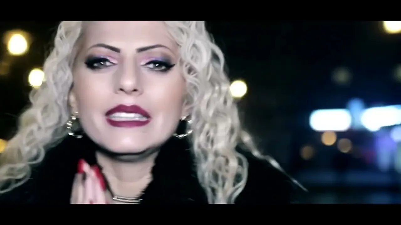 Nicoleta Guta - Europa toata eu am colindat (COLAJ BOMBE MUZICALE)(Video Original)