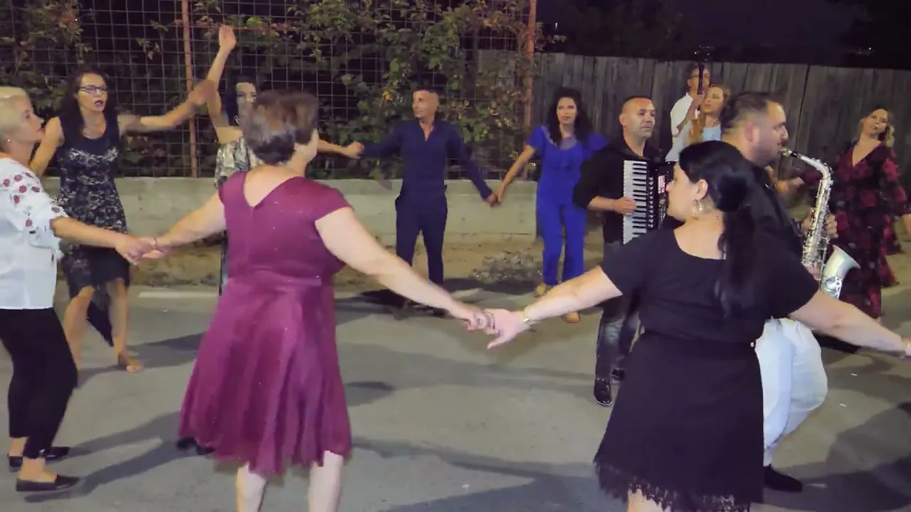 HORE BOMBA 2022 Daniel Alexandroniu - Cel mai TARE Colaj cu HORE de joc 2022