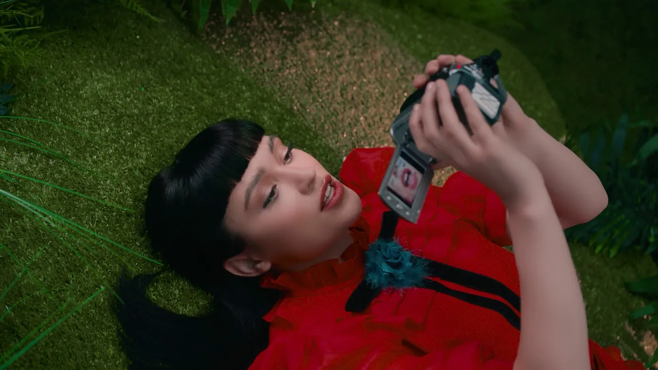 Irina Rimes x David Goldcher - Laisse tomber les filles (Original Radio Edit)