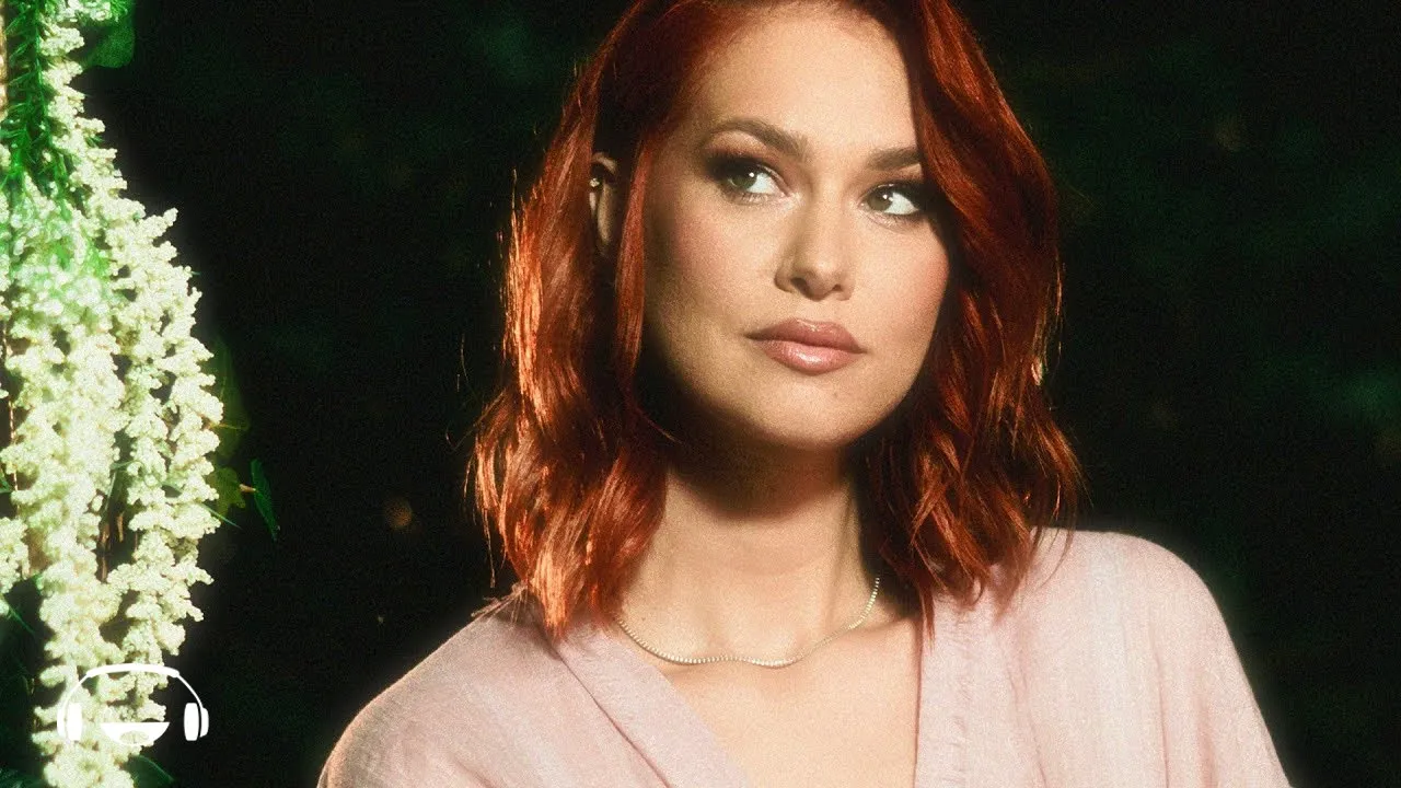 Feli - Cand te tin in brate (Original Radio Edit)