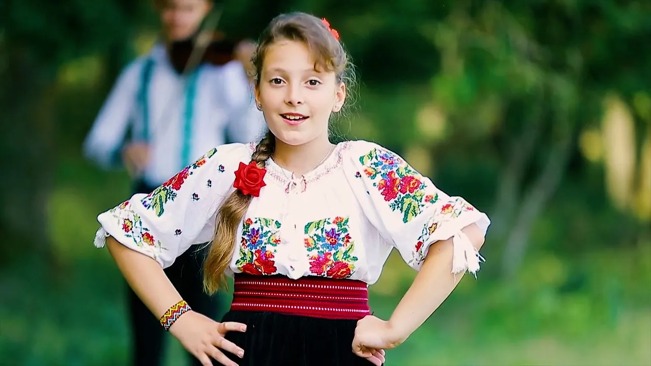 MARIA MANOLEA - NOAPTEA CAND E LUNA SUS