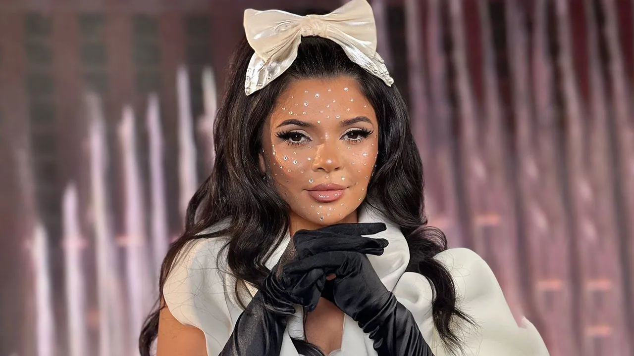 Laura Bruma x Jean de la Craiova - Cine (Video Original)