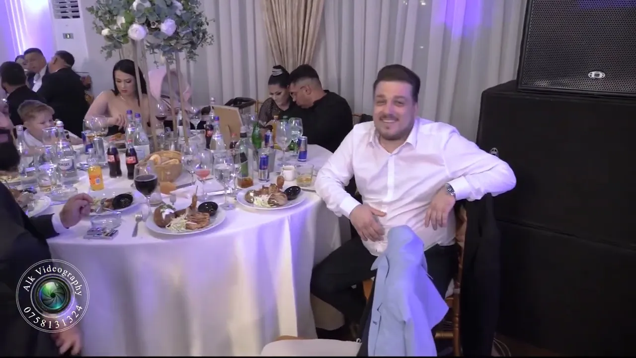 IONICA MINUNE & MARIAN MEXICANU - COLAJ MUZICA DE PETRECERE HORE