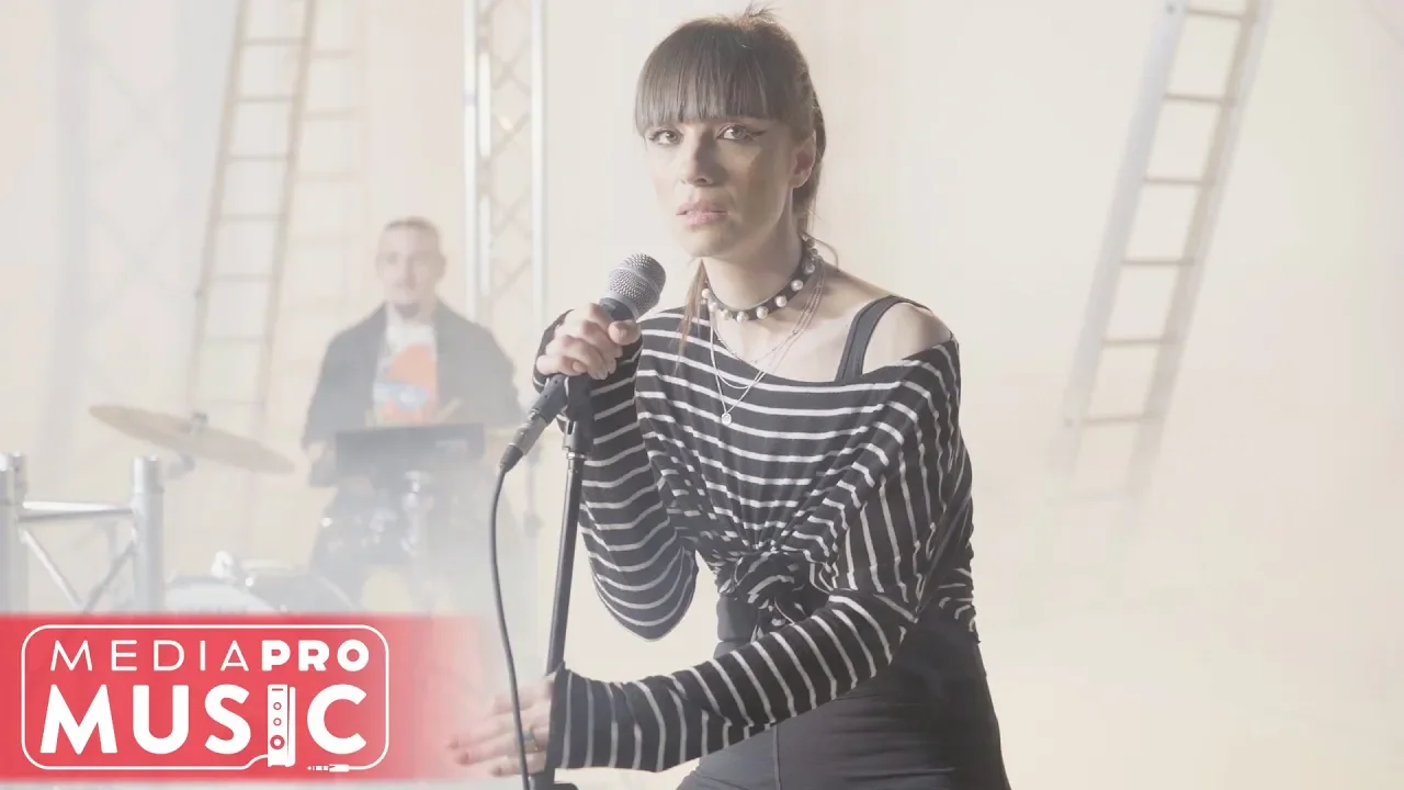 AnaNia - Sunset (Original Radio Edit)