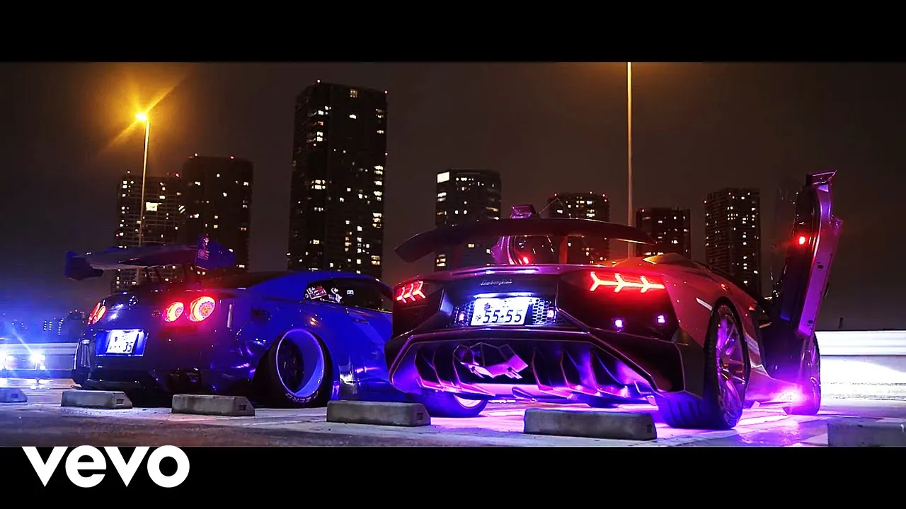 Crystal Castles - Transgender (Rushex, T-Mass & Staarz Remix)