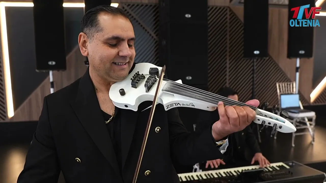 Geany Strinu si Ork. Grup Music - Sarba instrumentala