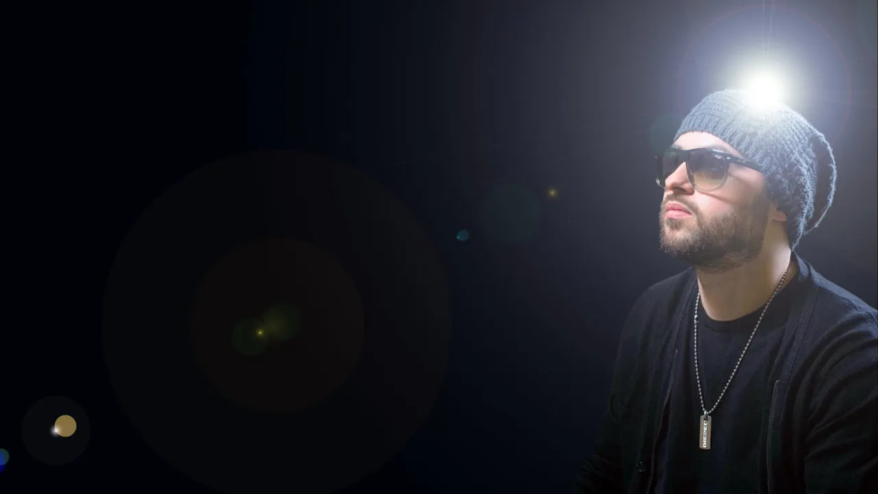 Alex Mica - Falling apart (Original Radio Edit)