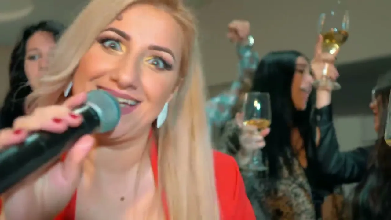 CameliaGrozav - FACEM CHEF ADEVARAT (Originala 2022)