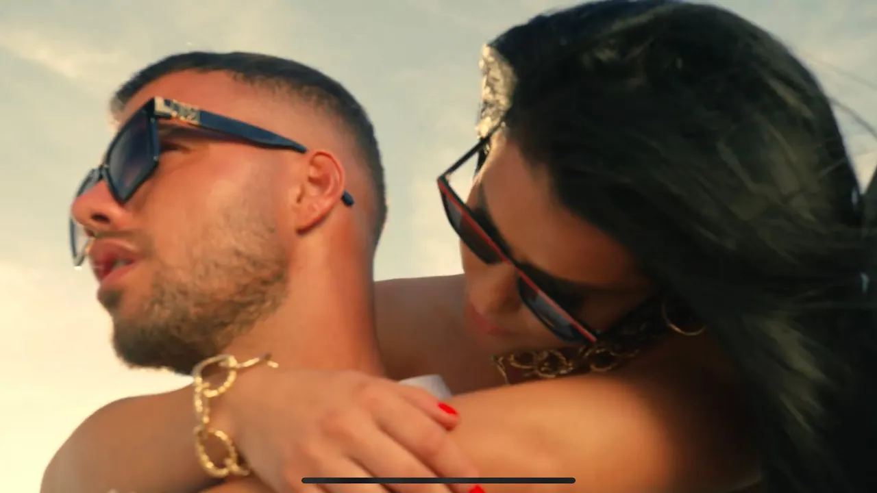 Culita Sterp x Cristina Popa x Bogdan Mocanu - Te iubesc la nebunie (Original Radio Edit)