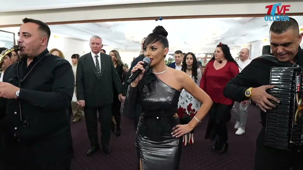 Mihaela Sultan - Viata lasa-ma in pace (LIVE 2025)(cover Cristi Manolea)