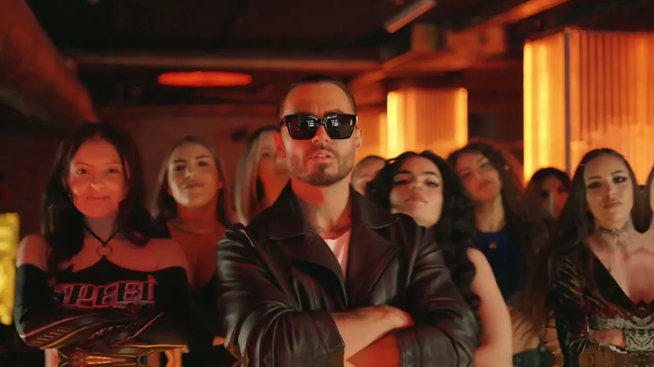 SONNY FLAME - CLUBUL IA FOC (Video Original)