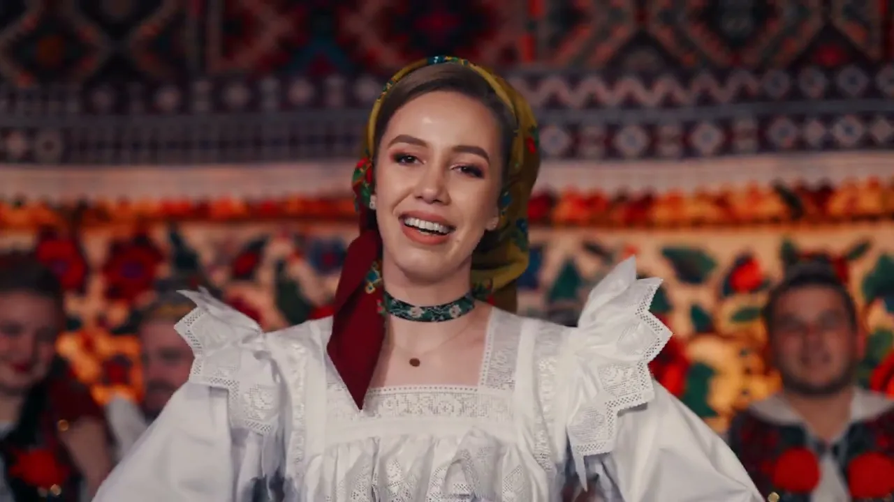 Amalia Tomoiaga - Cate prietene am avut