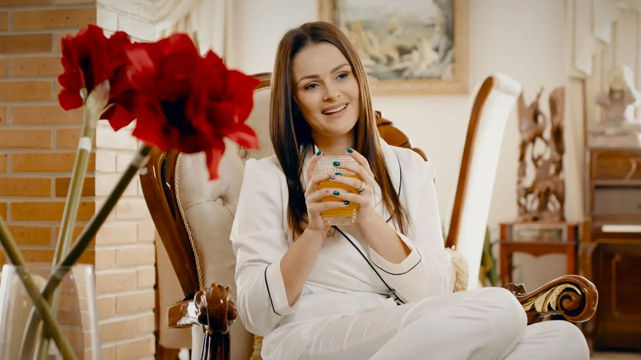 Amalia Ursu - Femeia care se respecta (Originala 2021)