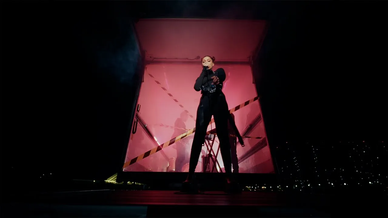 IRAIDA - Pedala la capat Live