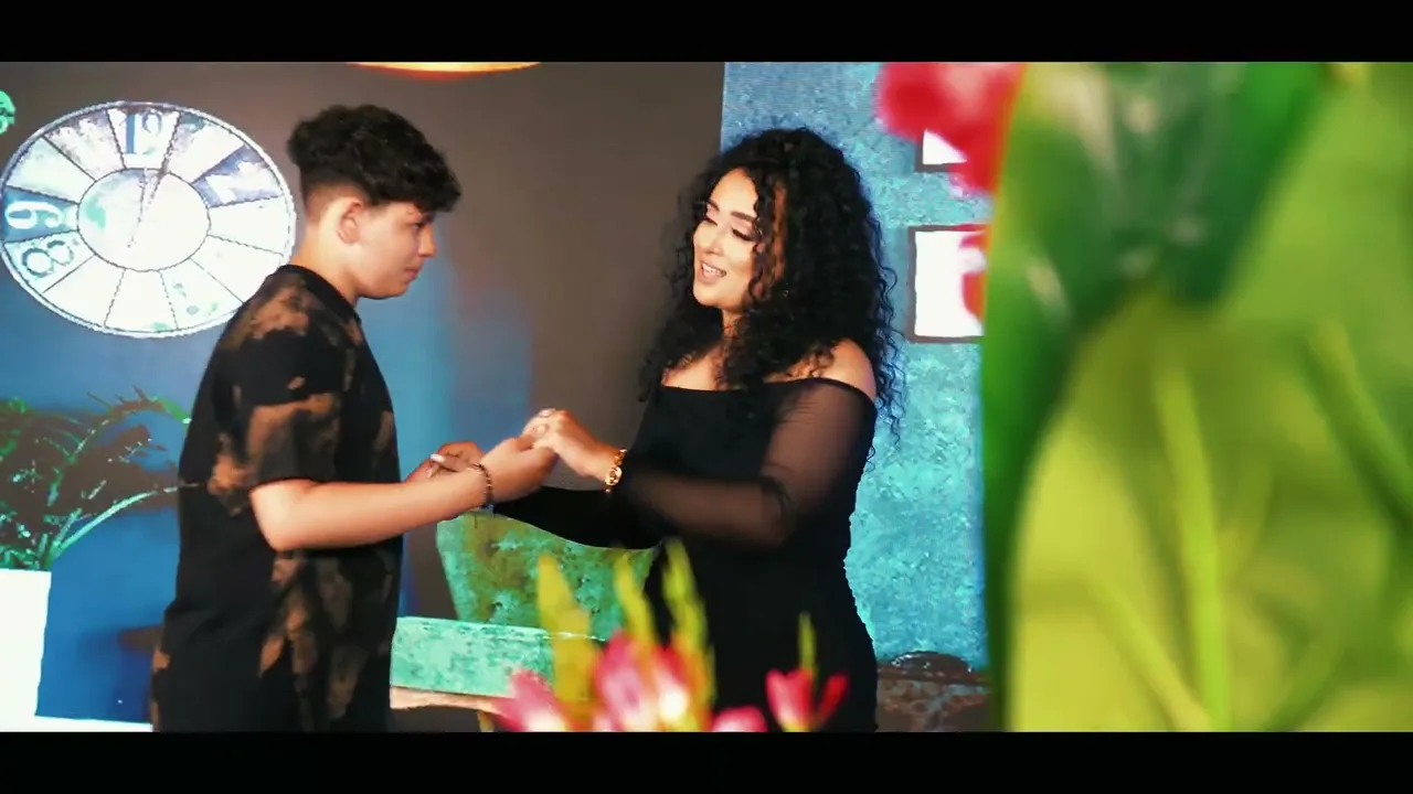 Roxana de la Rosiori si DeDe - Ce impacare