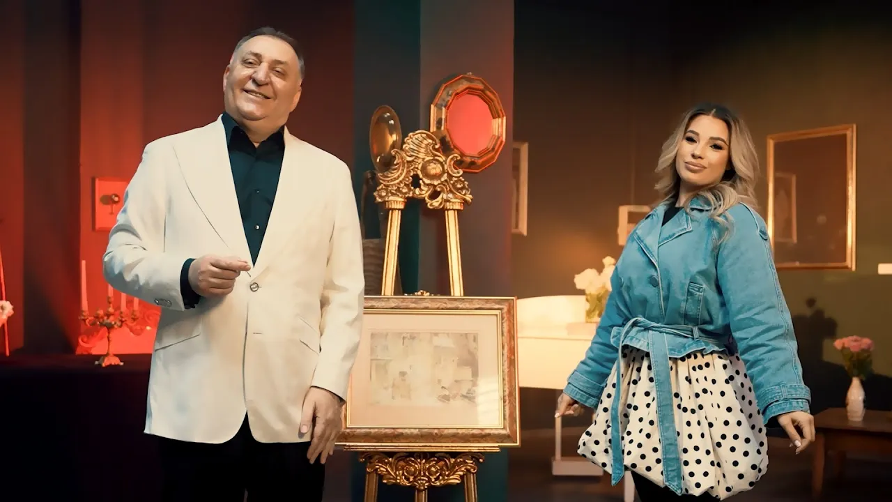 Vali Vijelie & Cristina Maria Farcas - Cineva de sus din cer