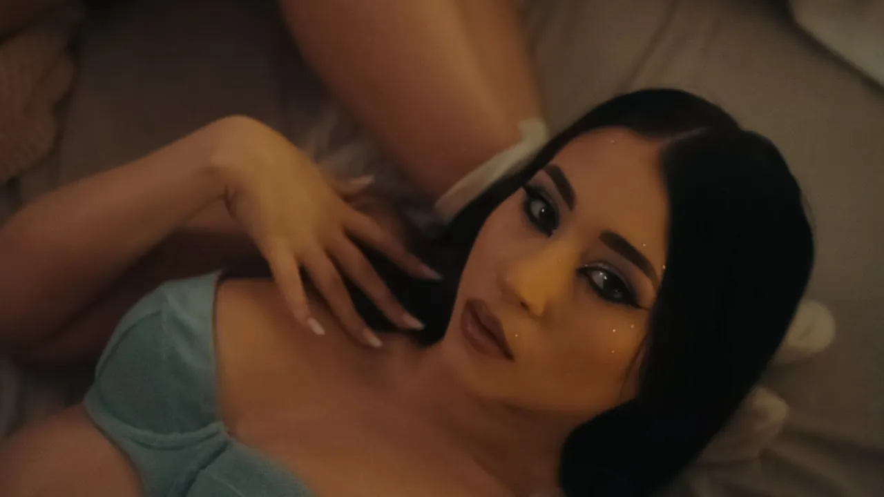 Nicole Cherry - Florile Tale (Original Radio Edit)