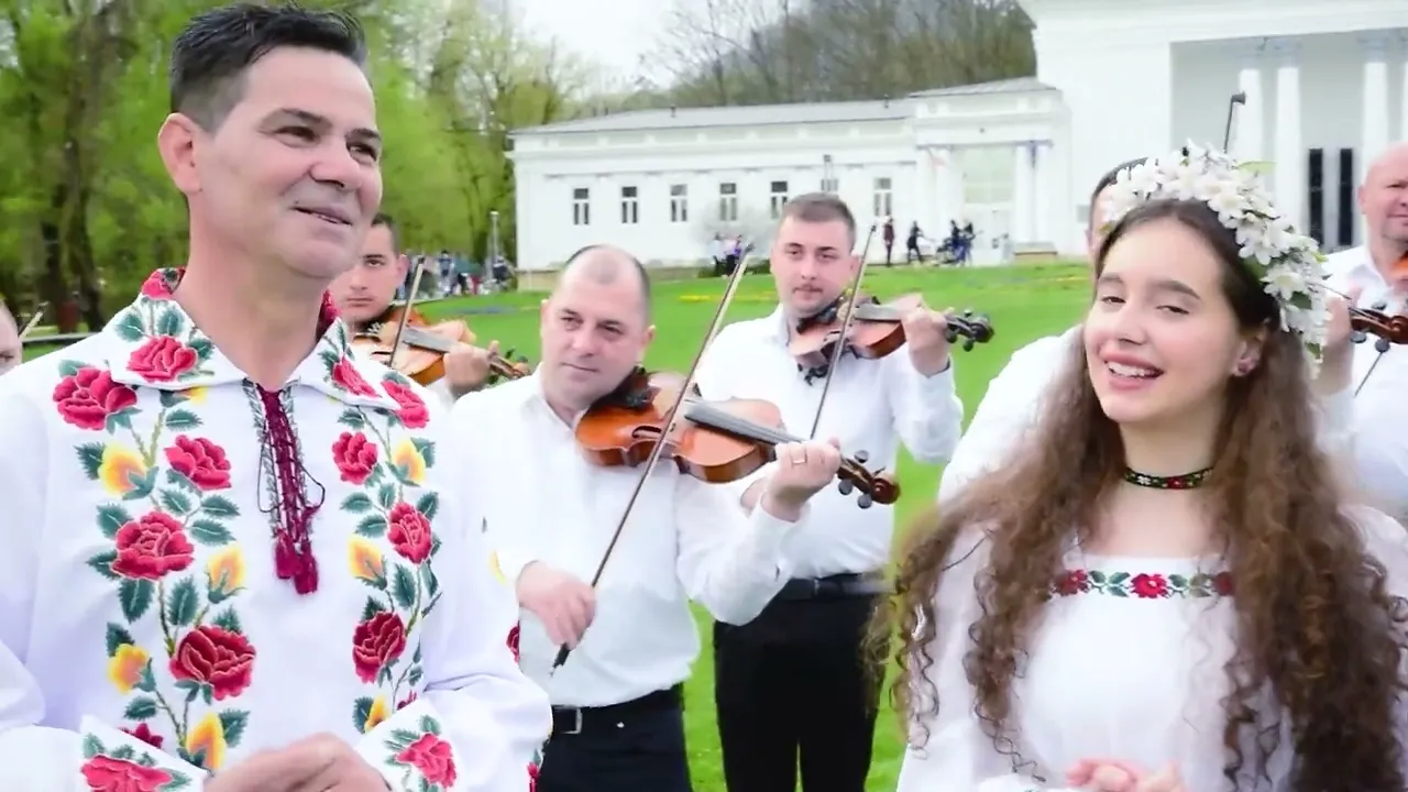 Patricia Moldovan & Gigi Roman - Fata si Tata