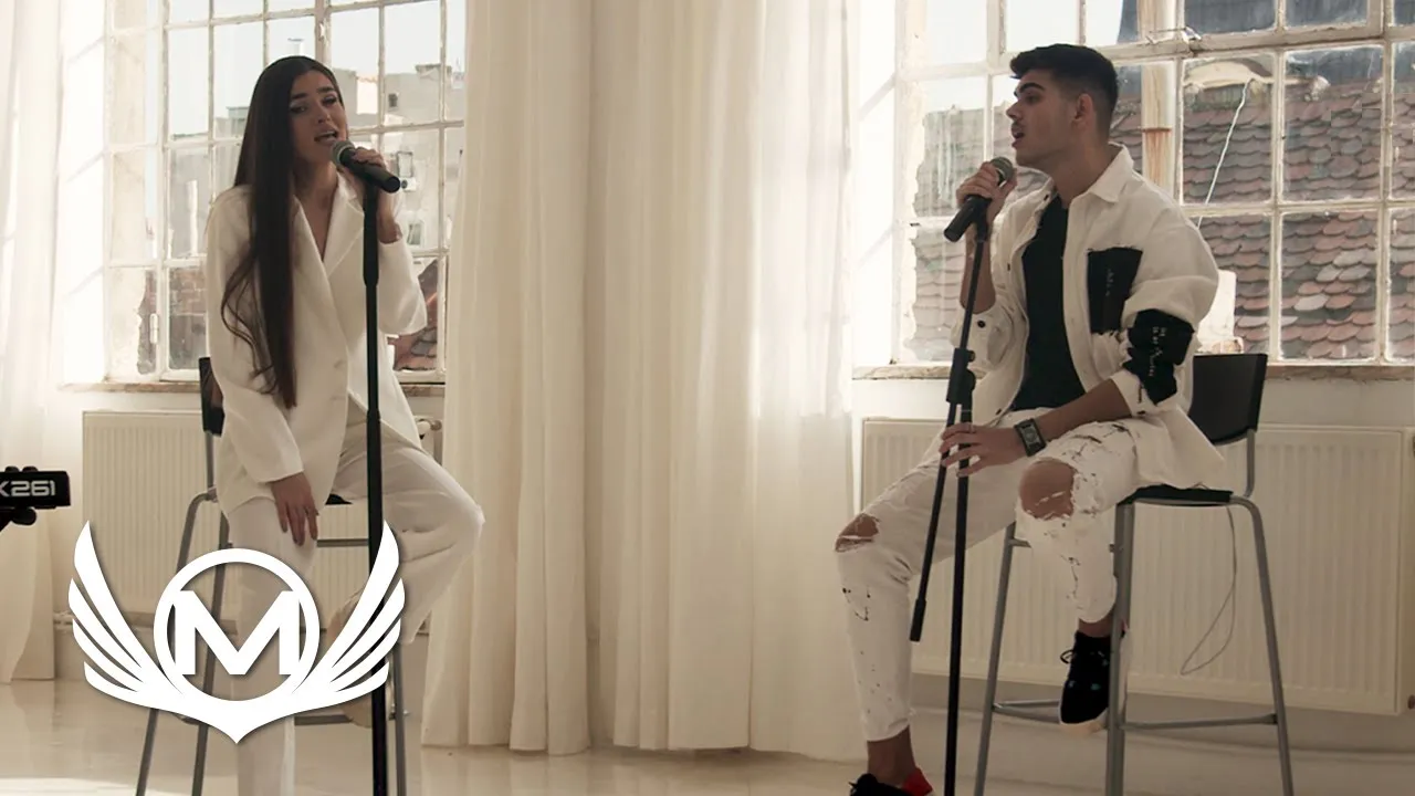 Andrei Banuta x Theo Rose - De Atatea Ori (Live Session)