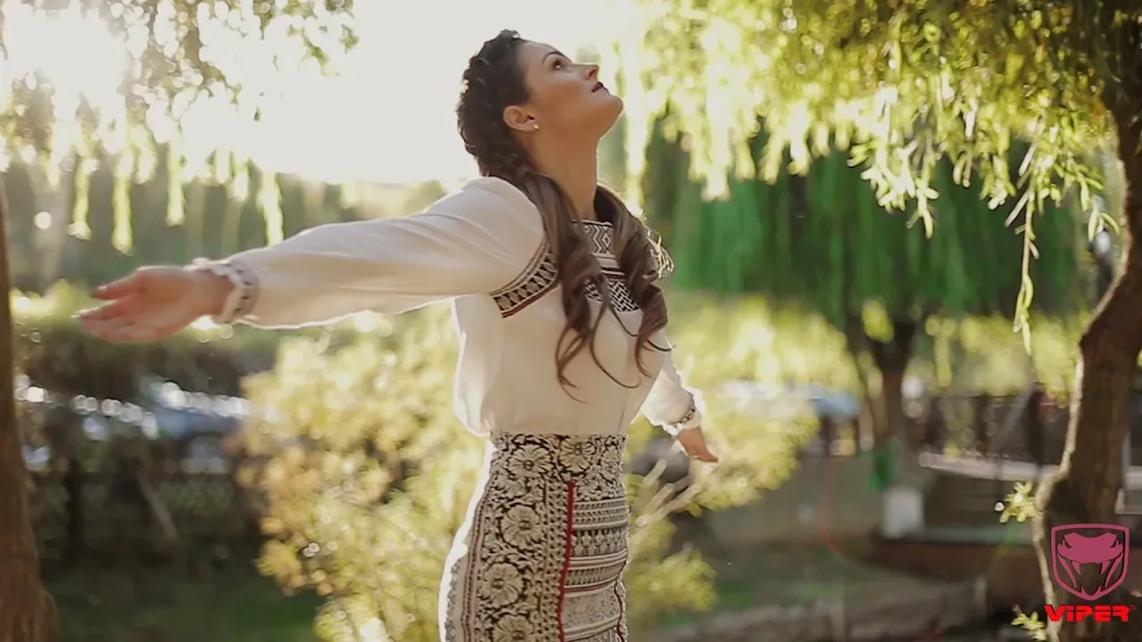 Amalia Ursu si Vasilica Ceterasu - Bate vantul peste mine (Originala 2019)