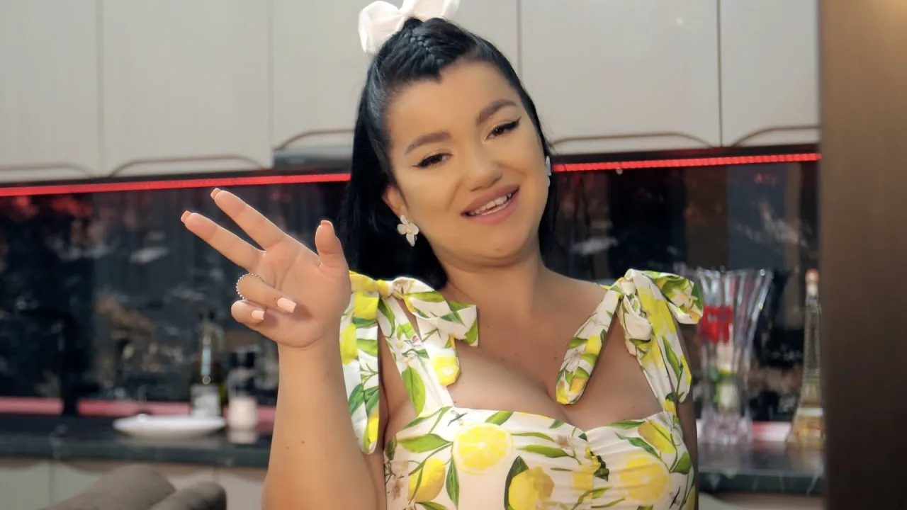 Ana Maria Pamantas - Am 3 dorinte