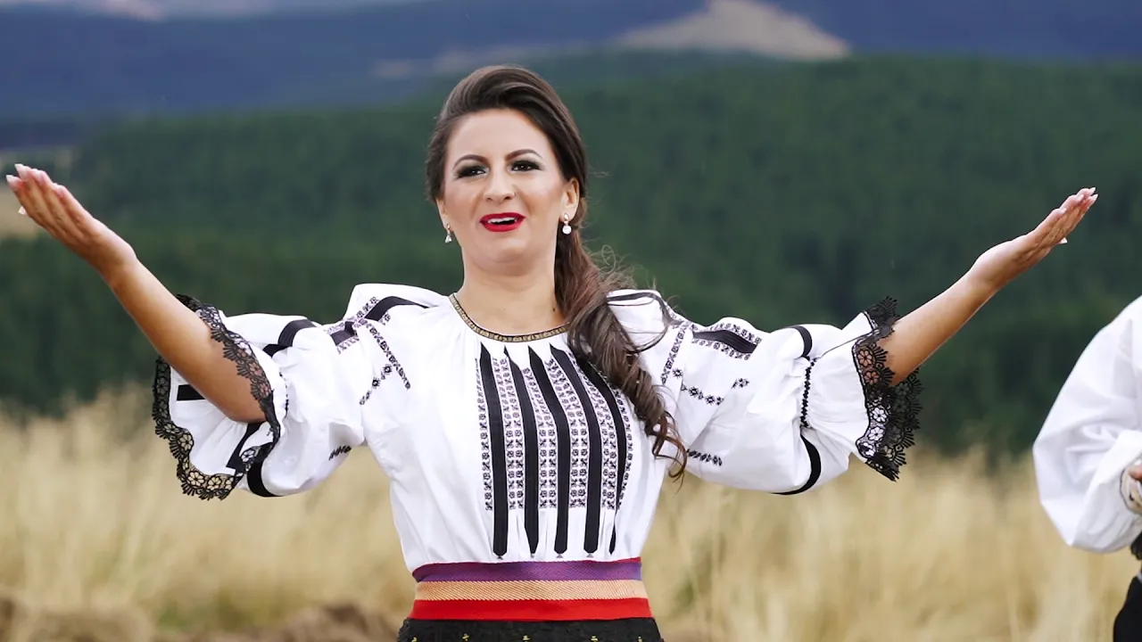 Elena Anghel - Vanatoarea-i boala grea 2019