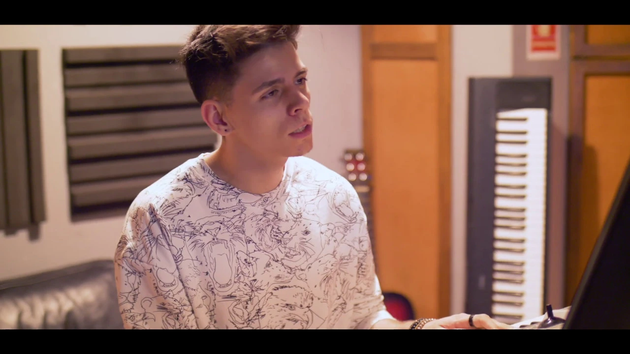 Emilian - Eyes shut (REMEMBER X FACTOR)