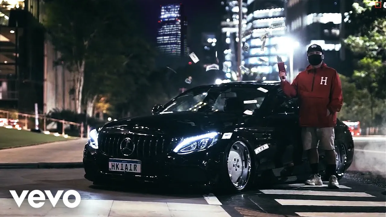 Emin Nilsen - London View