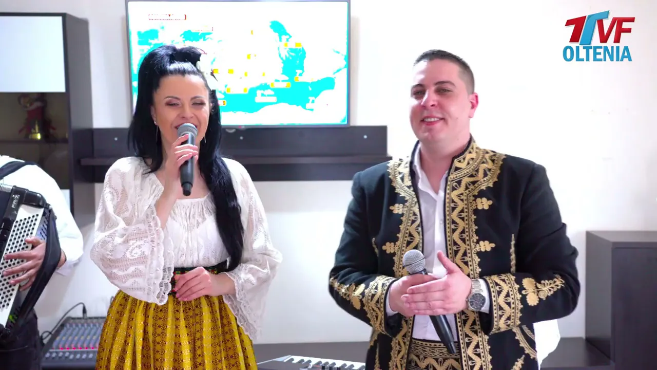 Daniela si Iulian Drinceanu - Colaj Muzica de petrecere 2021 Colaj de joc 2021