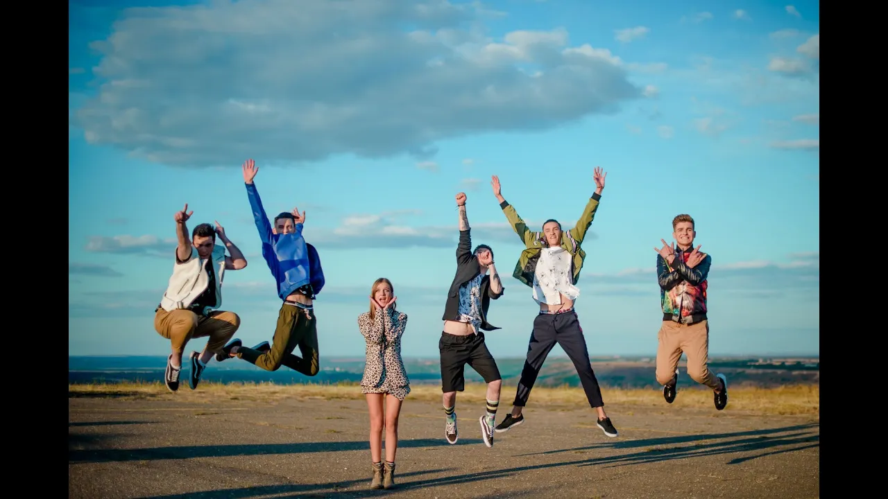 7 Klase - Plec din Chisinau (Original Radio Edit)