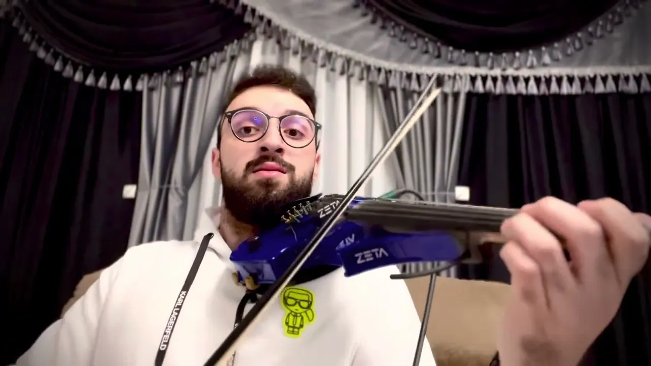 Vioara Albastra - Hora Ionica Minune La Major (COVER Ionica Minune)