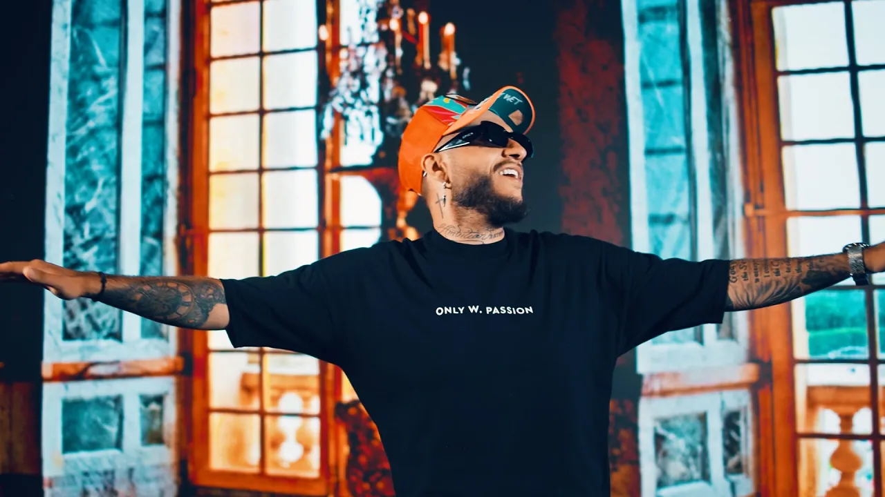 Nikolas - Cum se macina cafeaua 2023 (Video Original)